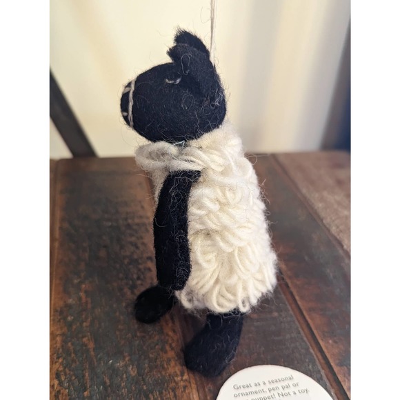 Wild Woolies Sheep Finger Puppet/Ornament - Picture 4 of 9